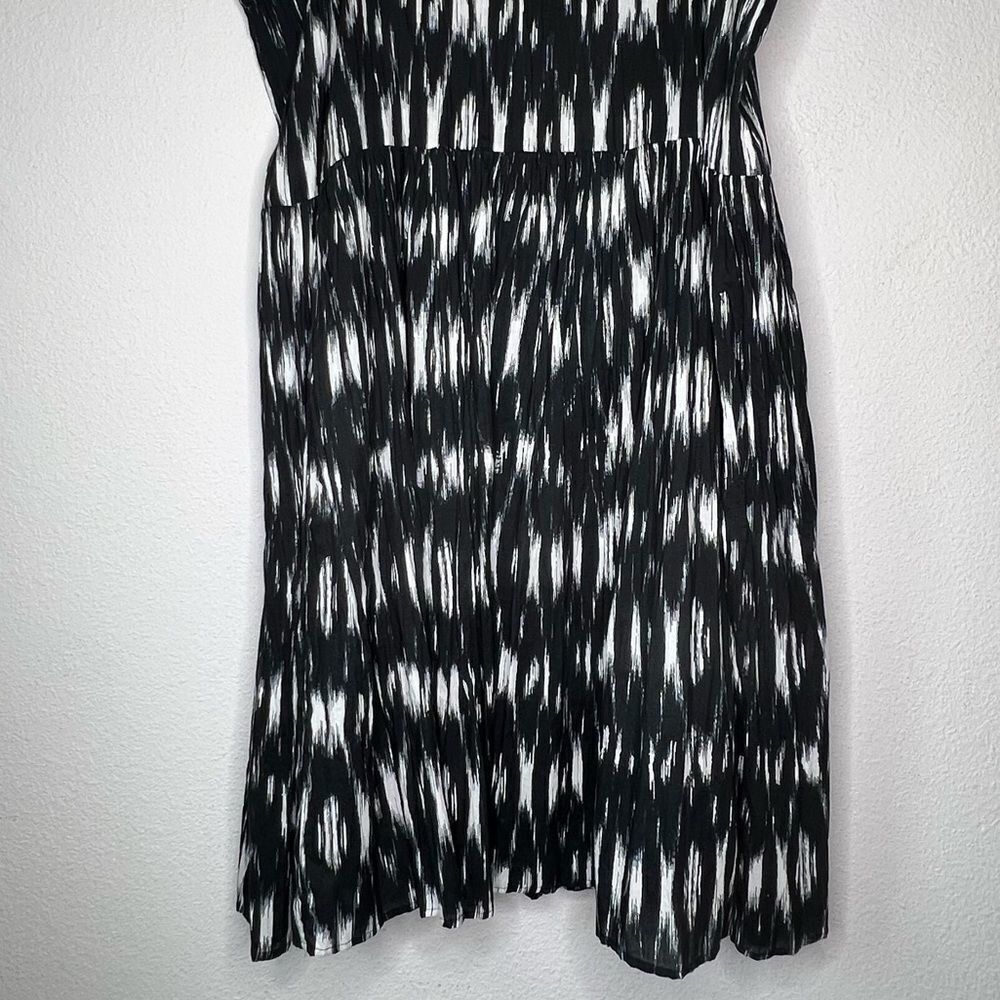 Life Style Skirt - Picture 4 of 6